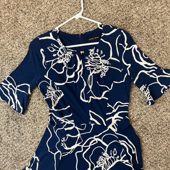 Ivanka Trump XS Blue Dress with geometric pattern Never Worn Without Tags - Picture 2 of 5